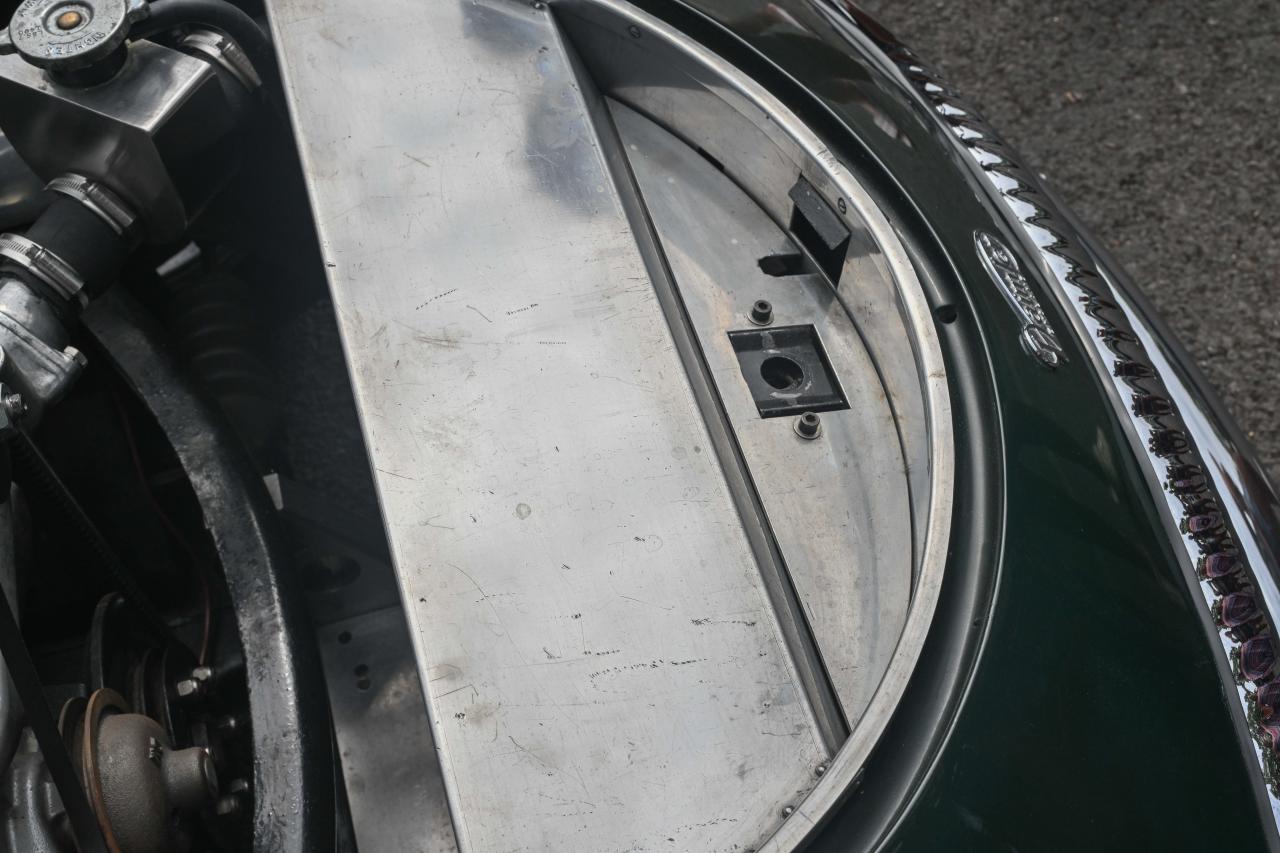 1963 Daimler SP250 Dart