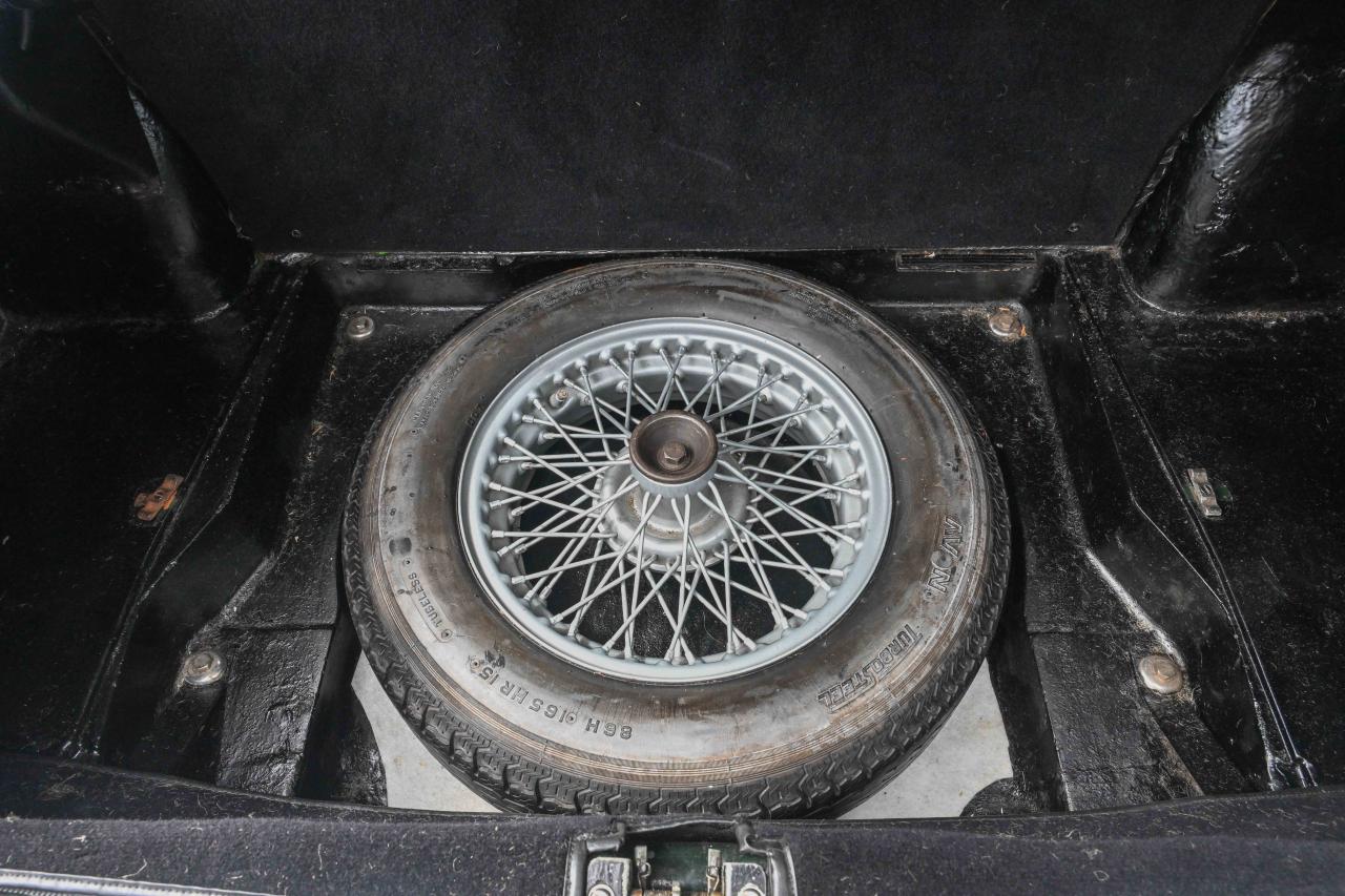 1963 Daimler SP250 Dart