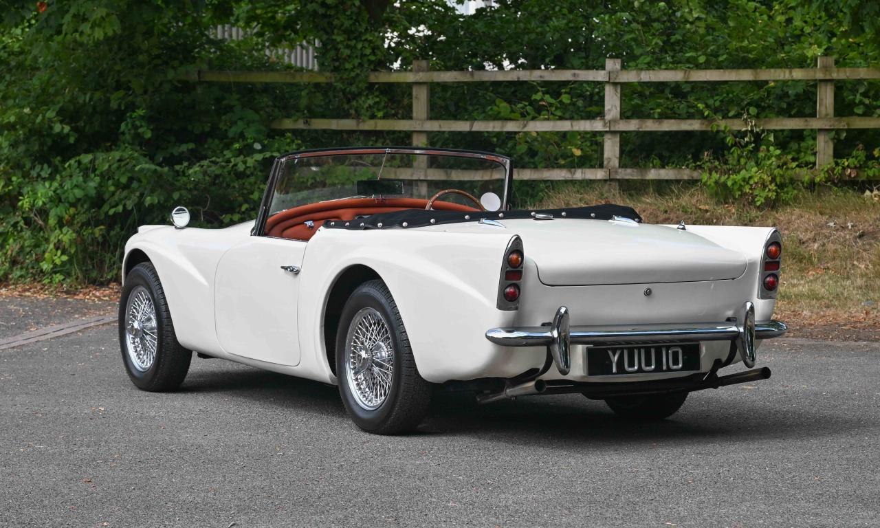 1960 Daimler SP250 Dart