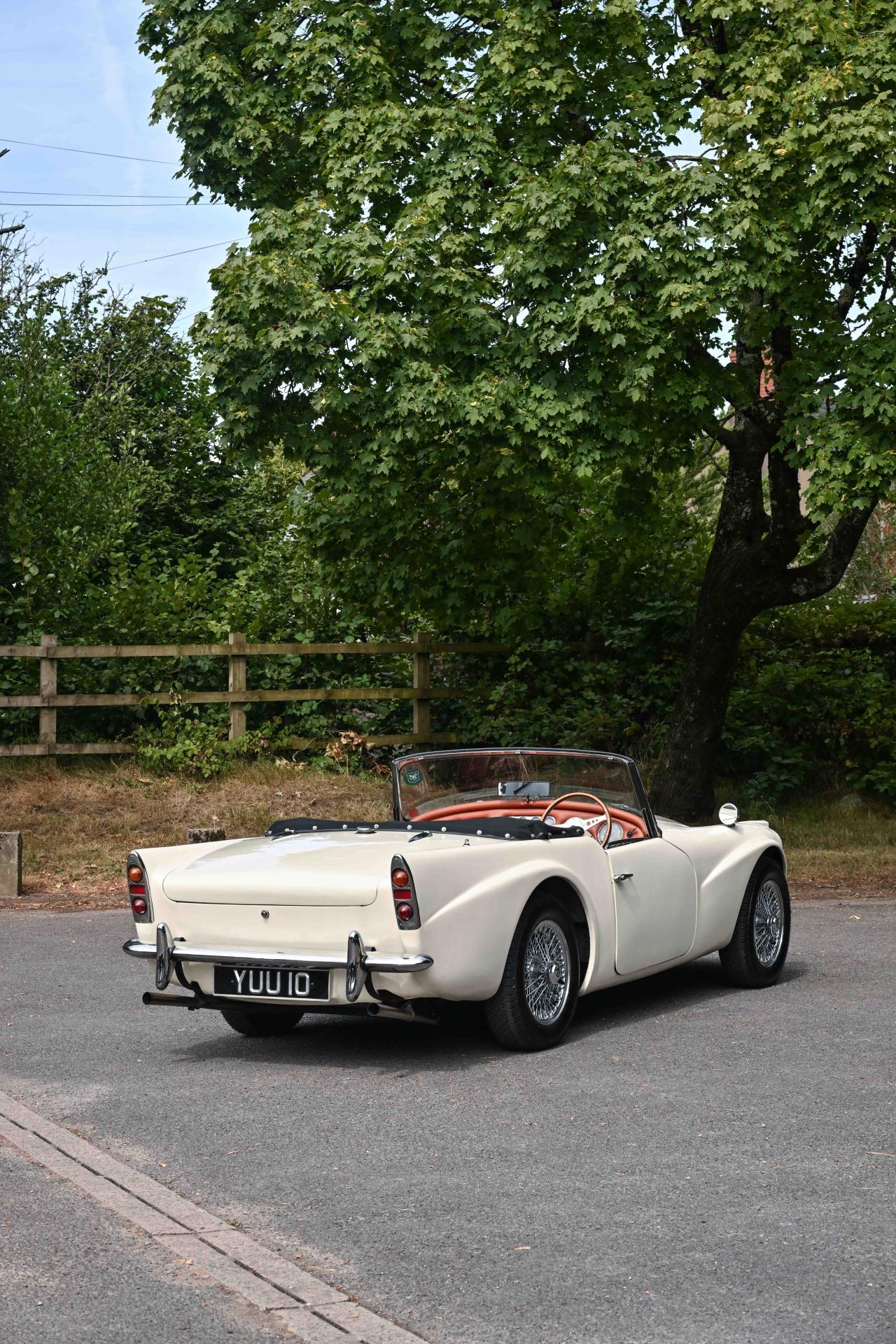 1960 Daimler SP250 Dart