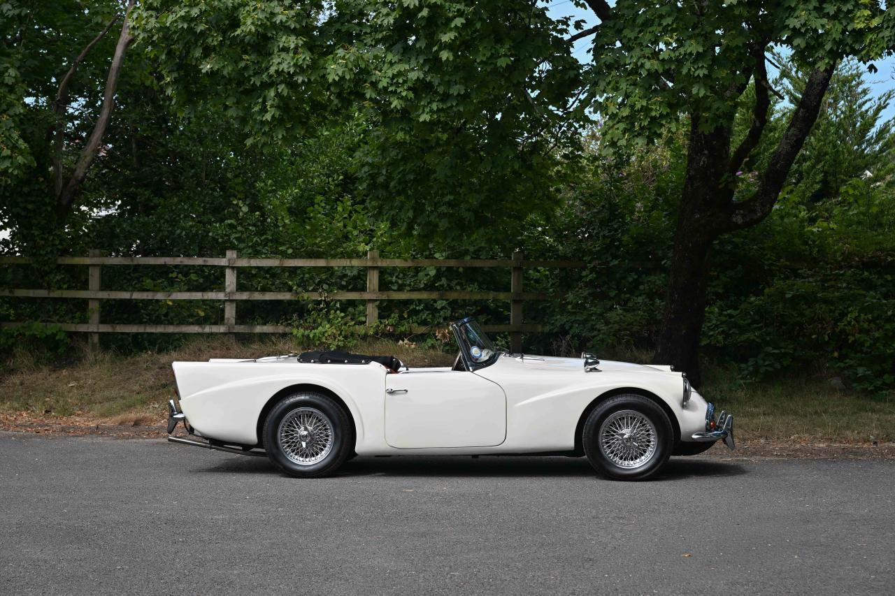 1960 Daimler SP250 Dart