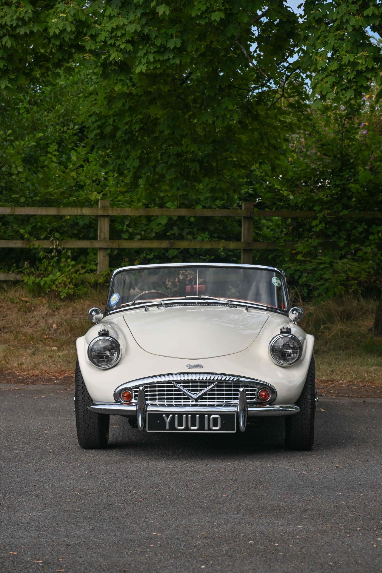 1960 Daimler SP250 Dart
