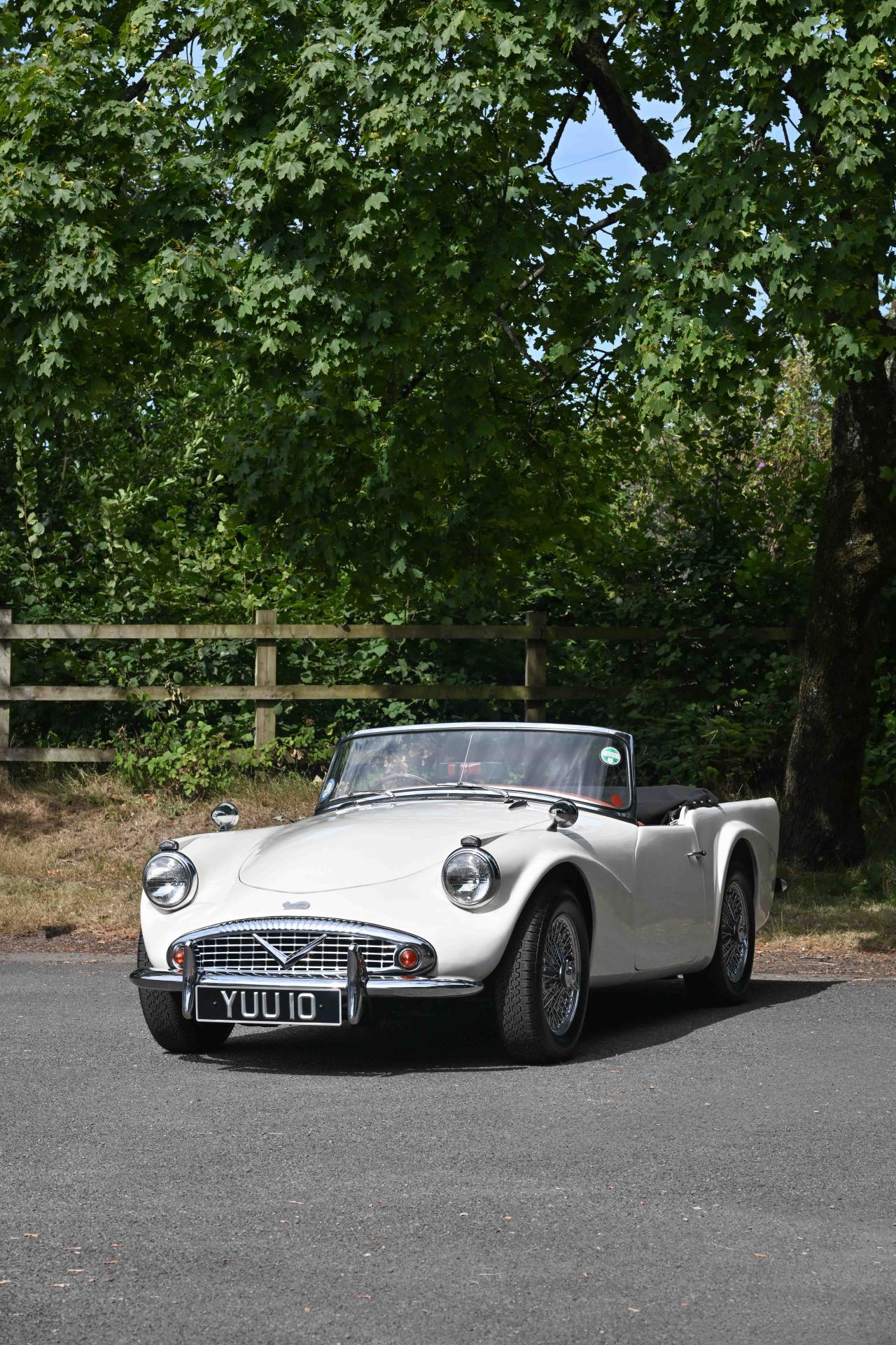 1960 Daimler SP250 Dart