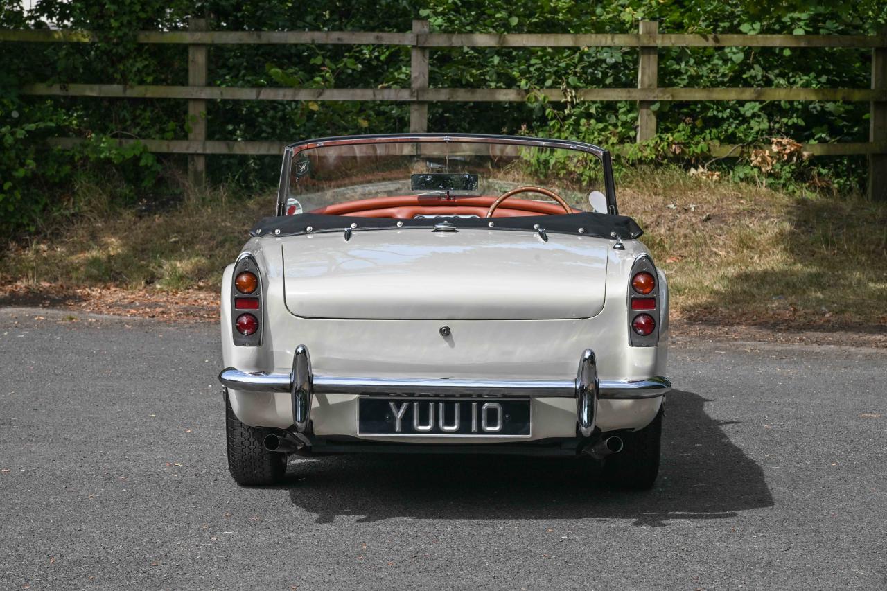 1960 Daimler SP250 Dart