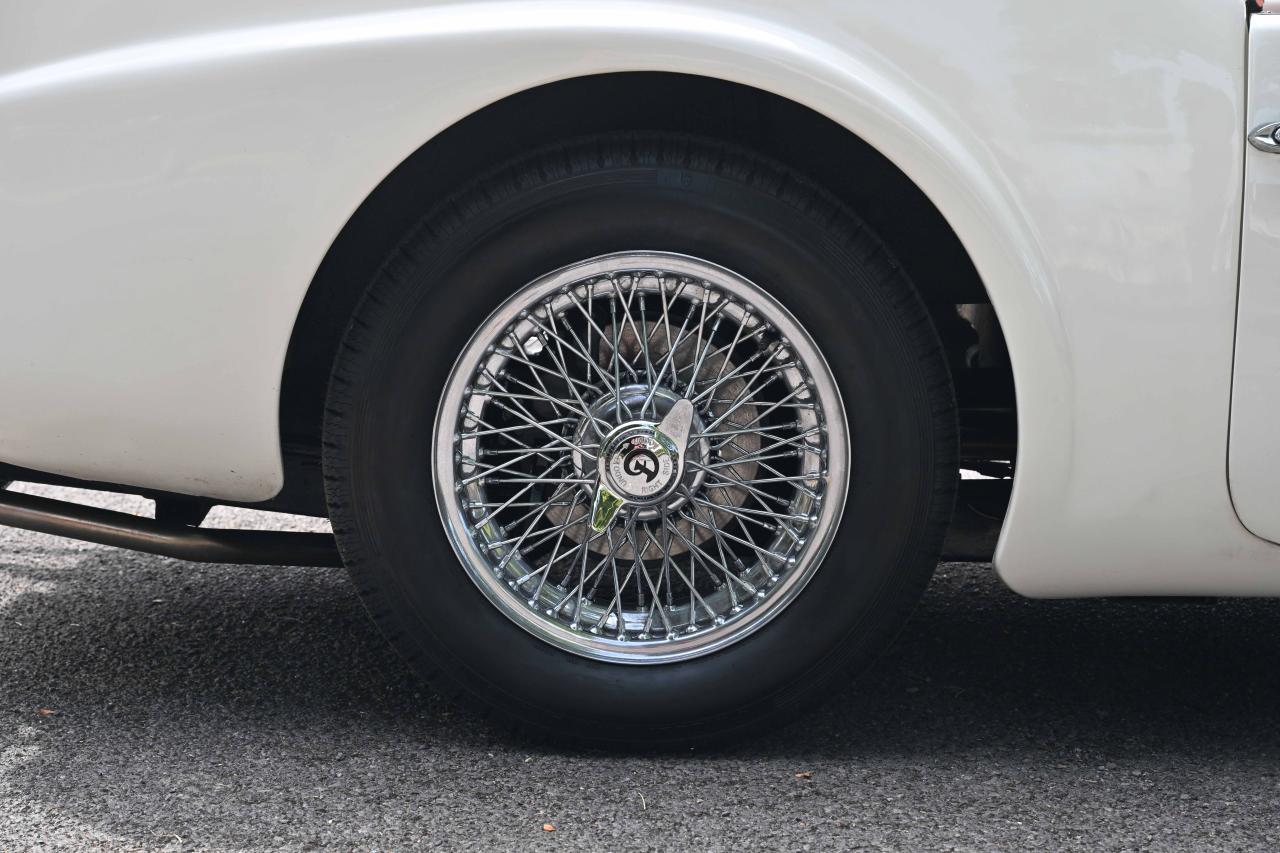 1960 Daimler SP250 Dart
