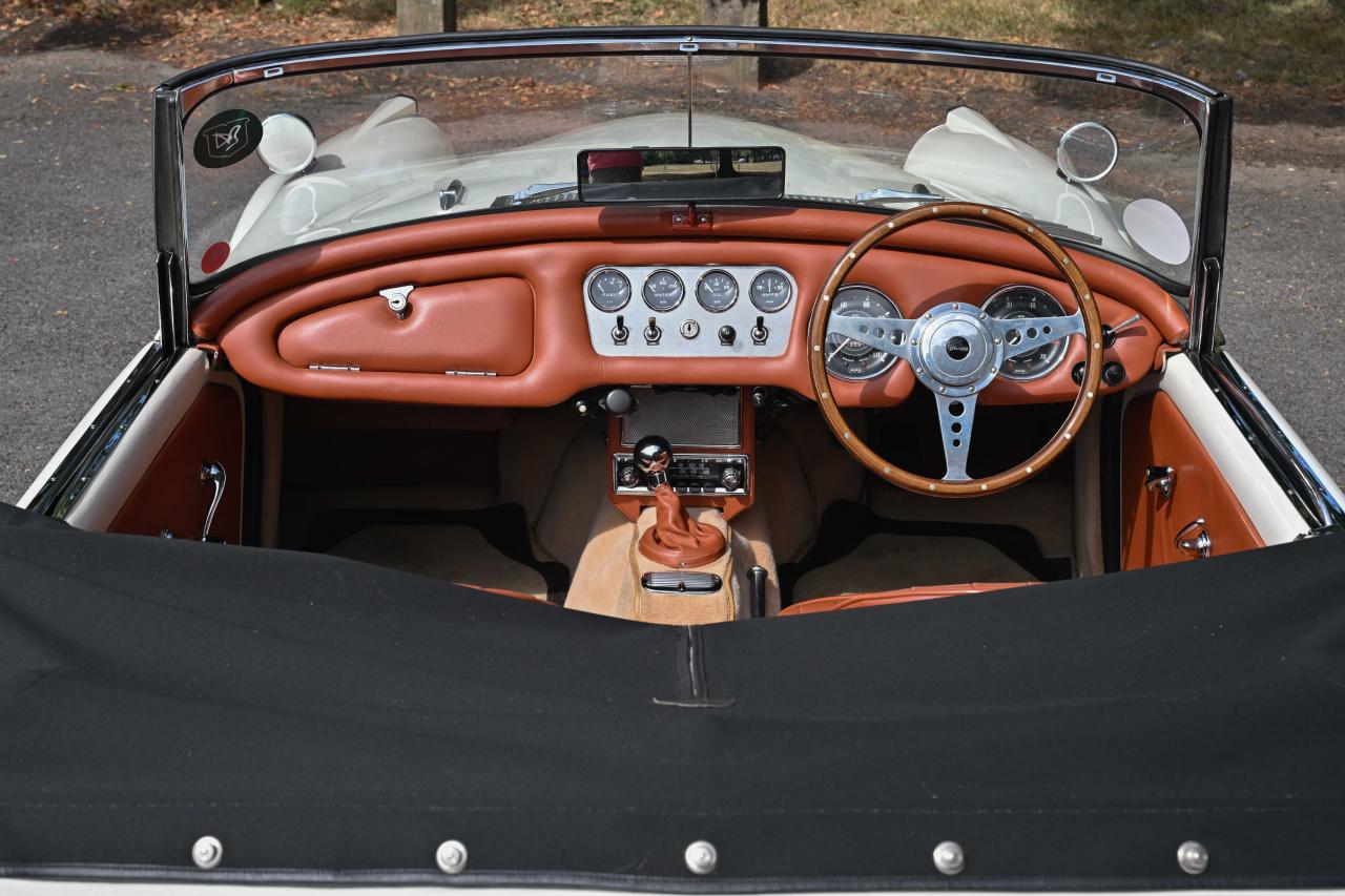 1960 Daimler SP250 Dart