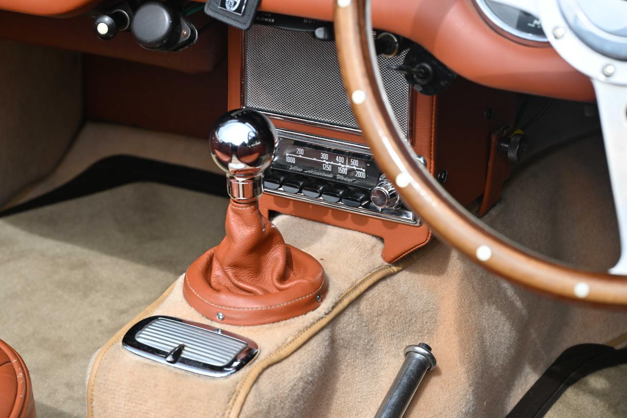 1960 Daimler SP250 Dart