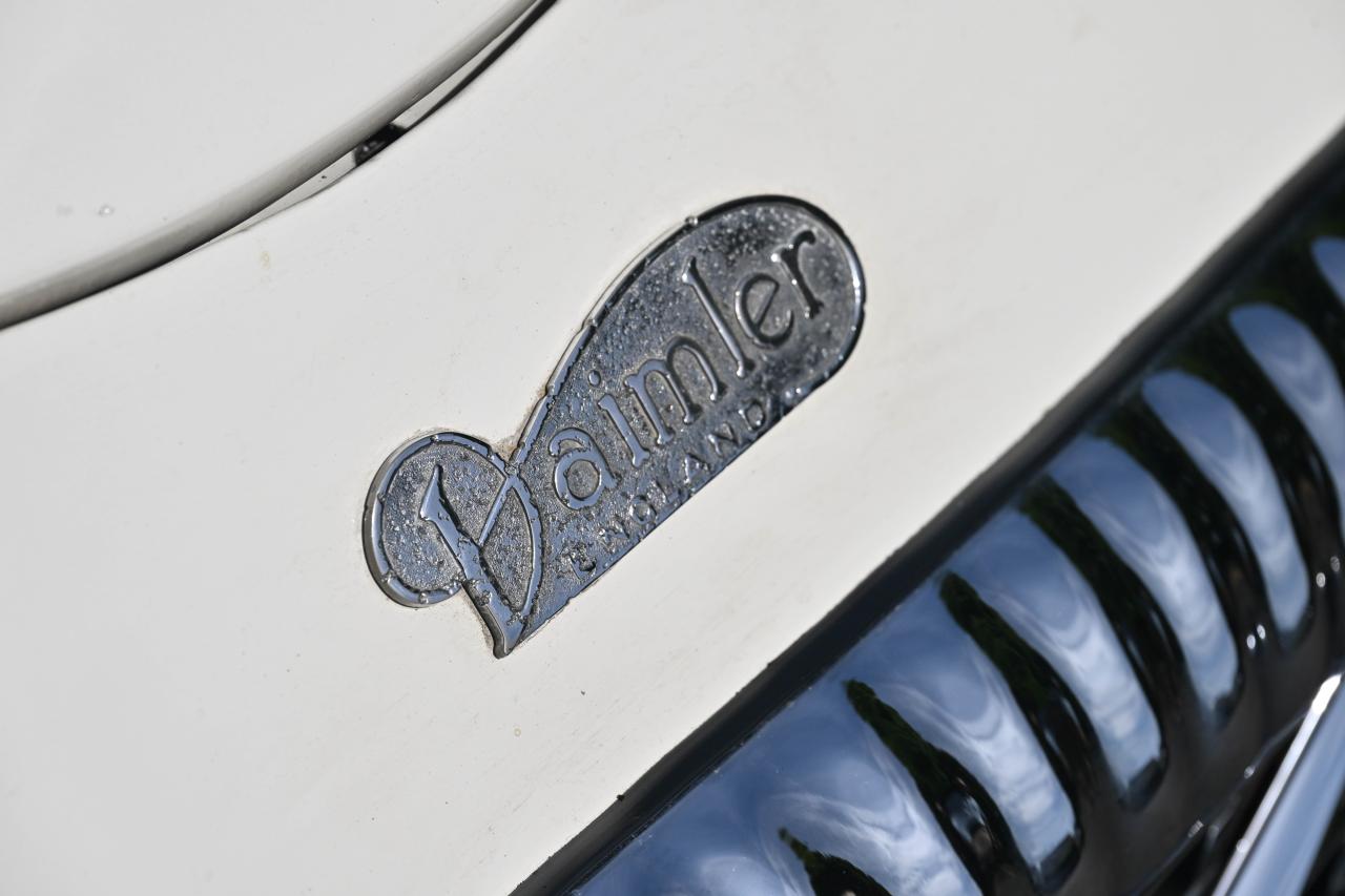 1960 Daimler SP250 Dart