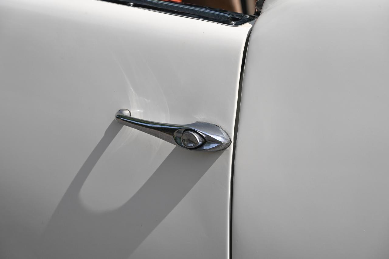 1960 Daimler SP250 Dart