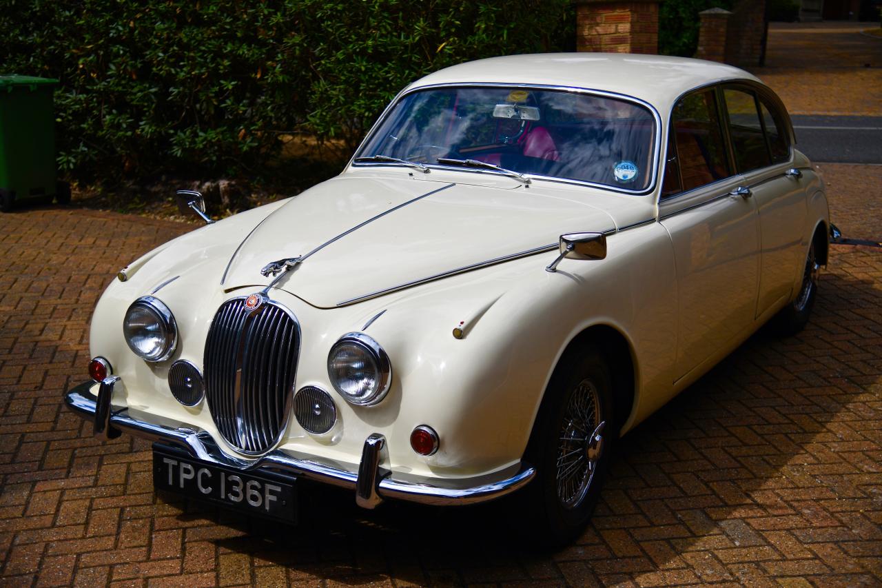 1968 Jaguar MK.II 2.4