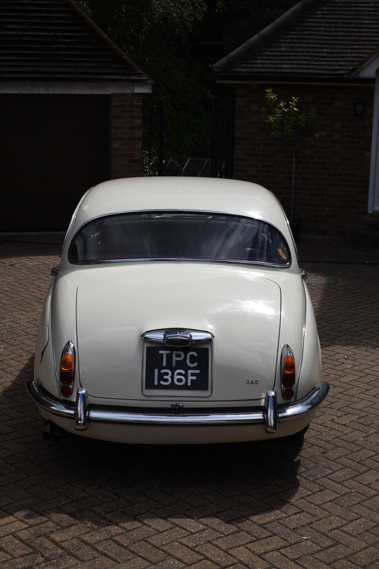 1968 Jaguar MK.II 2.4