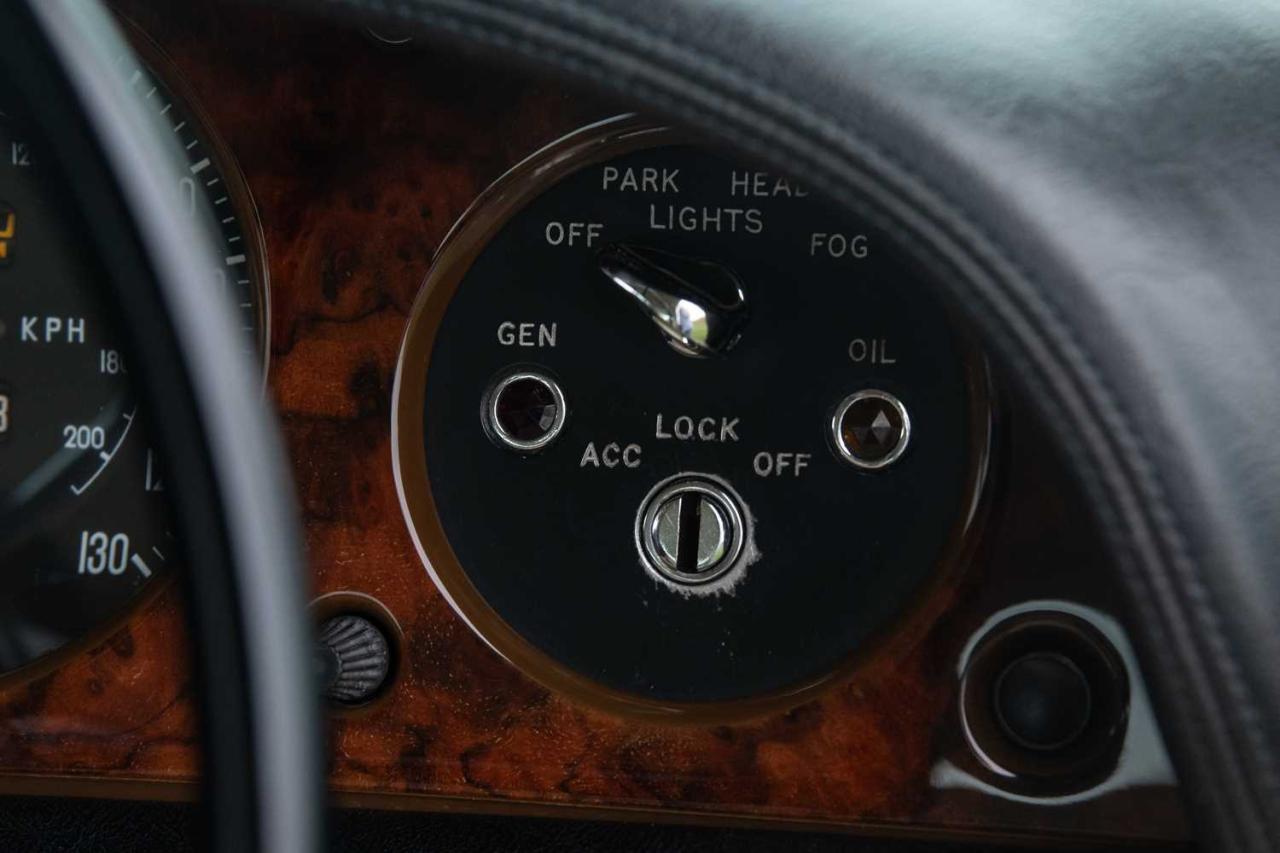 1972 Rolls - Royce Silver Shadow I