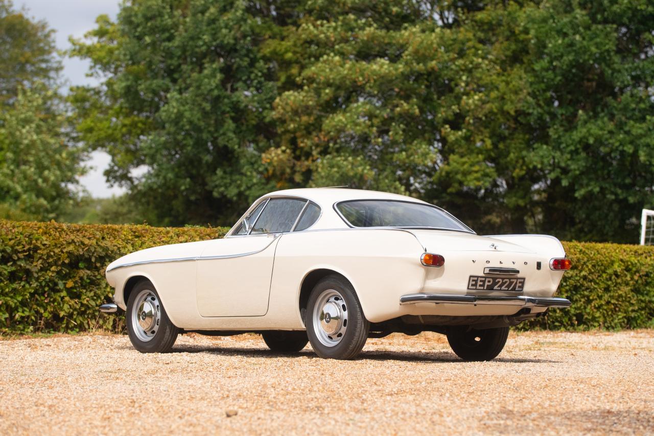 1966 Volvo P1800S