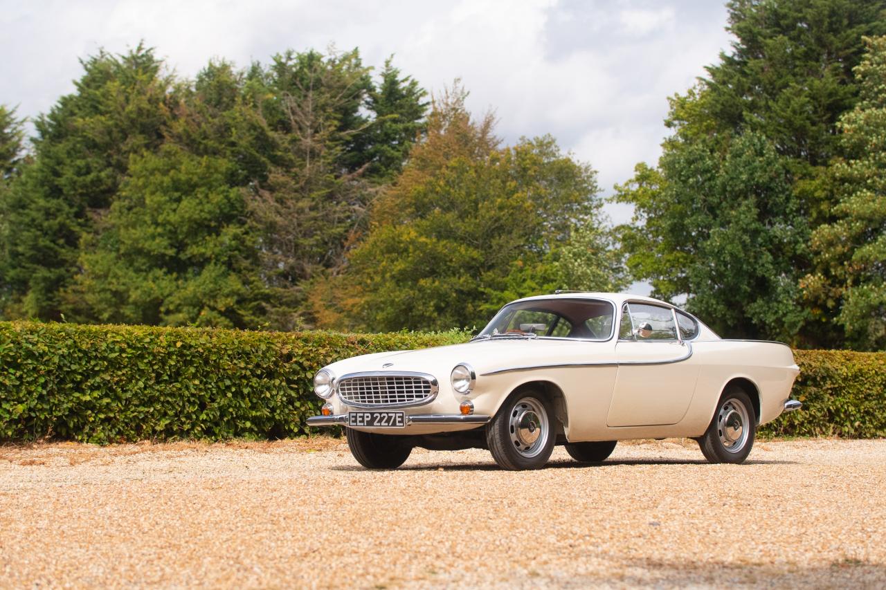 1966 Volvo P1800S