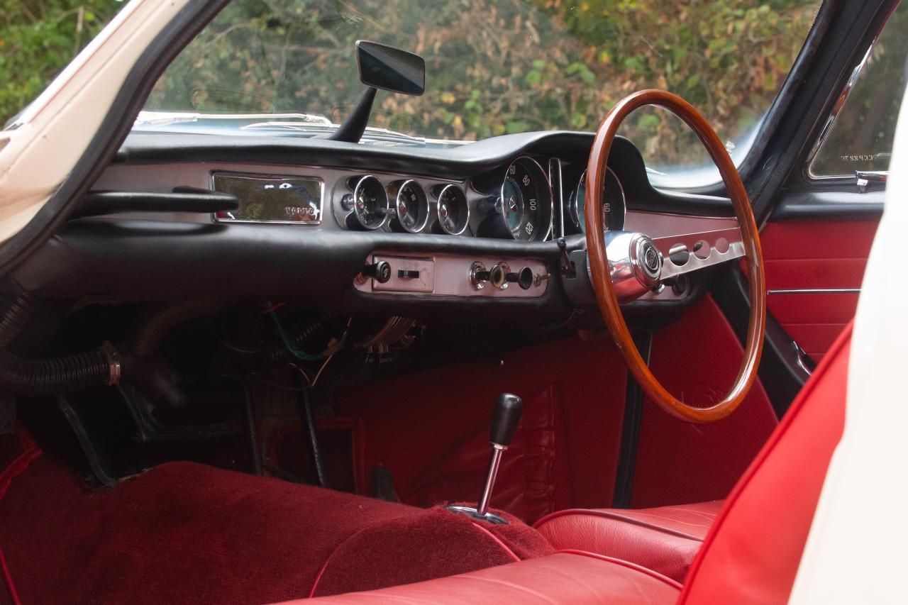 1966 Volvo P1800S