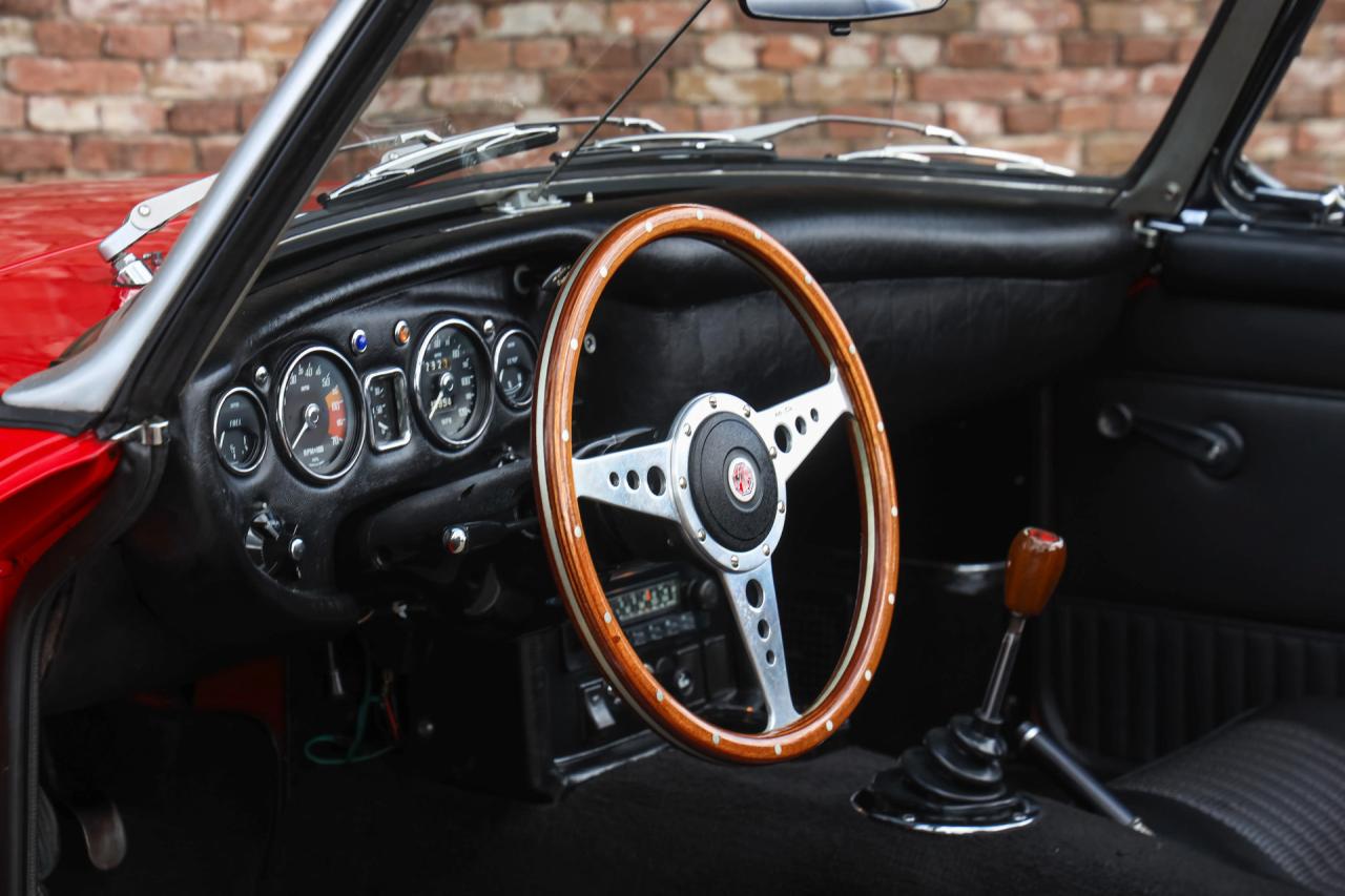 1971 MG B Roadster Overdrive &ldquo;Restored condition&rdquo;