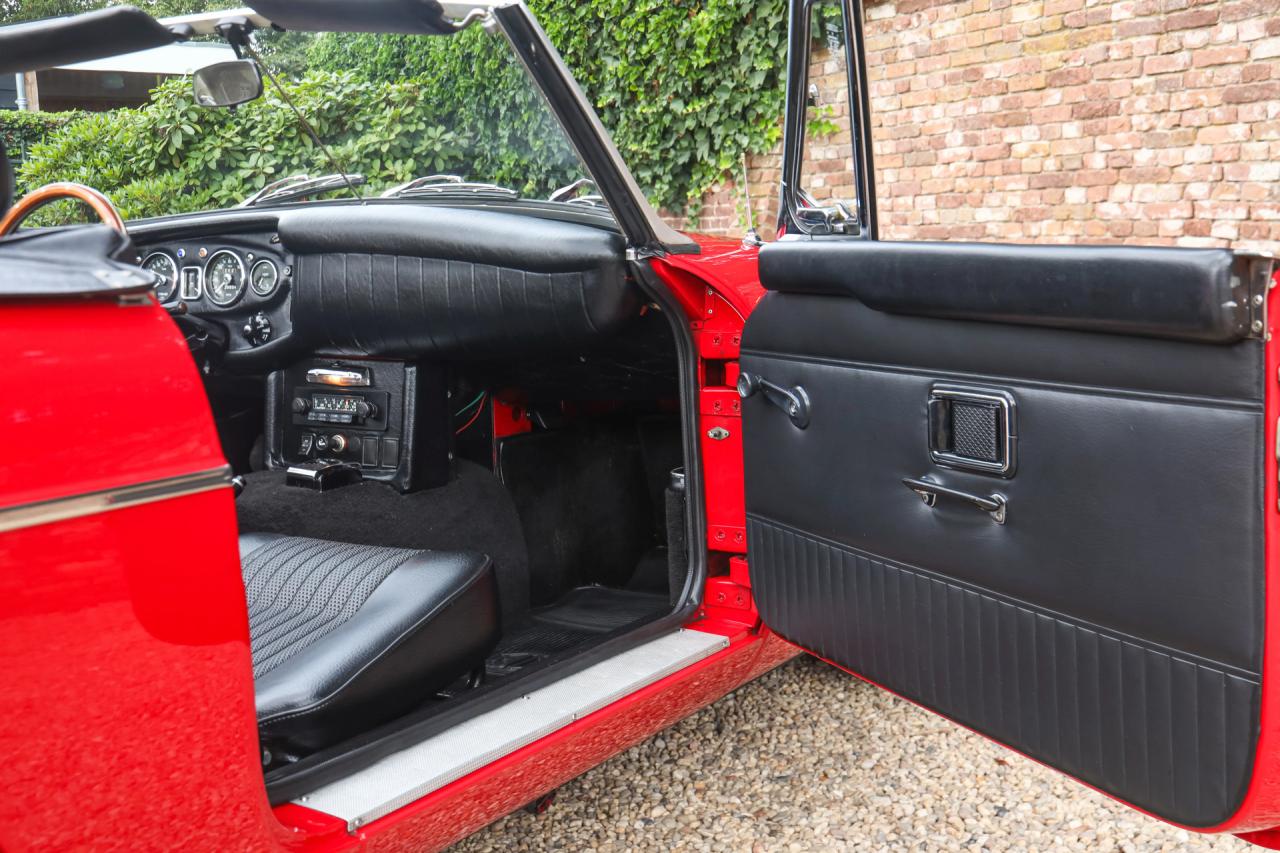 1971 MG B Roadster Overdrive &ldquo;Restored condition&rdquo;