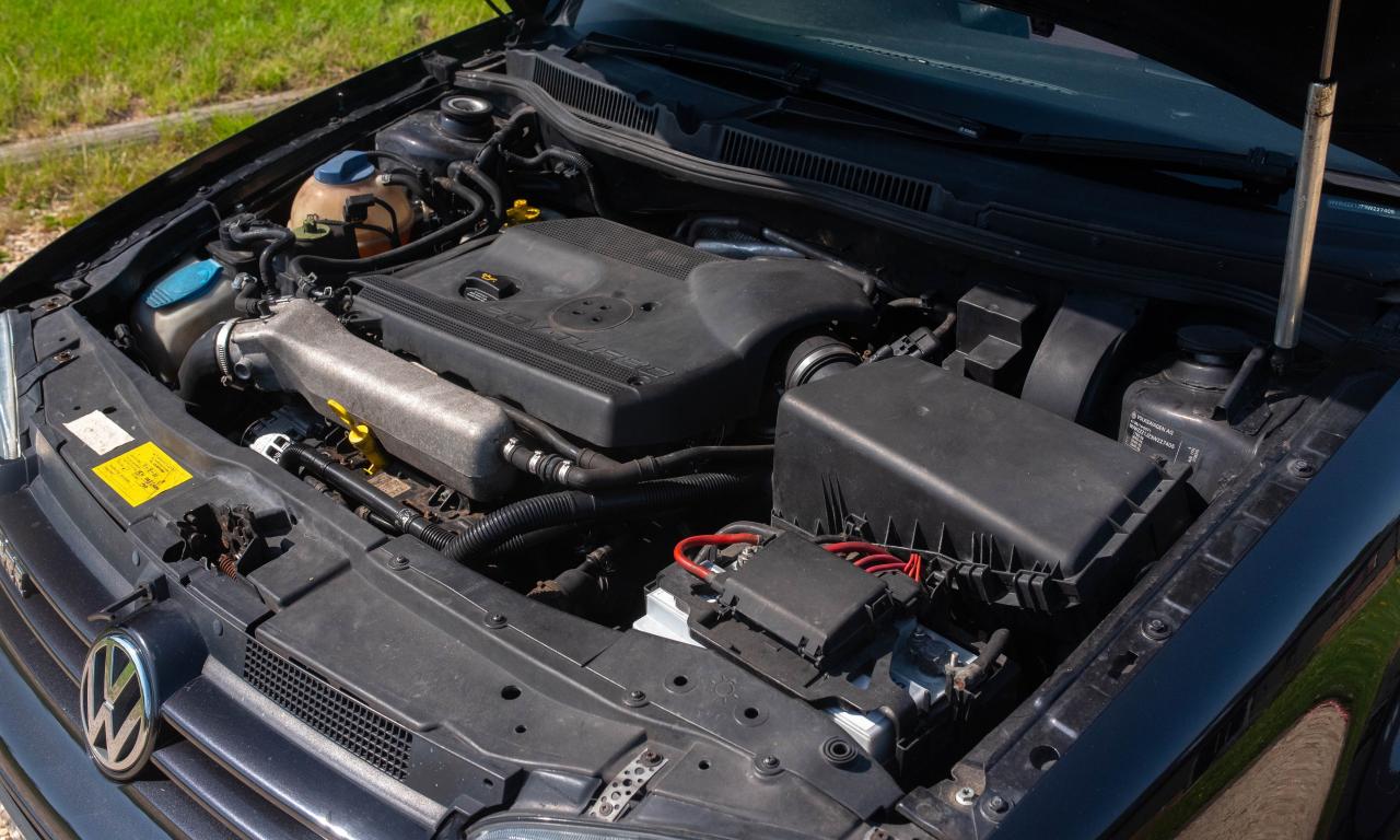 2002 Volkswagen Golf Anniversary T