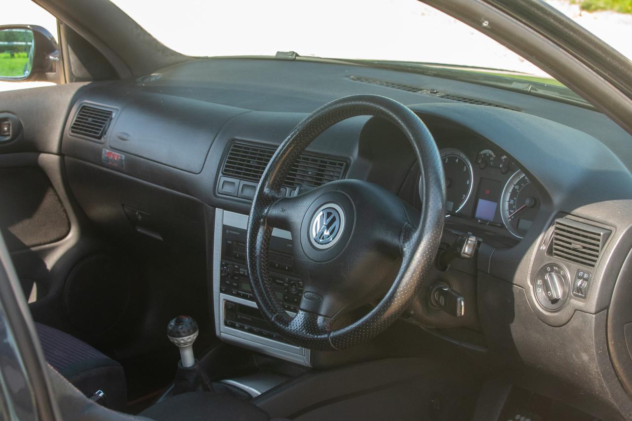 2002 Volkswagen Golf Anniversary T
