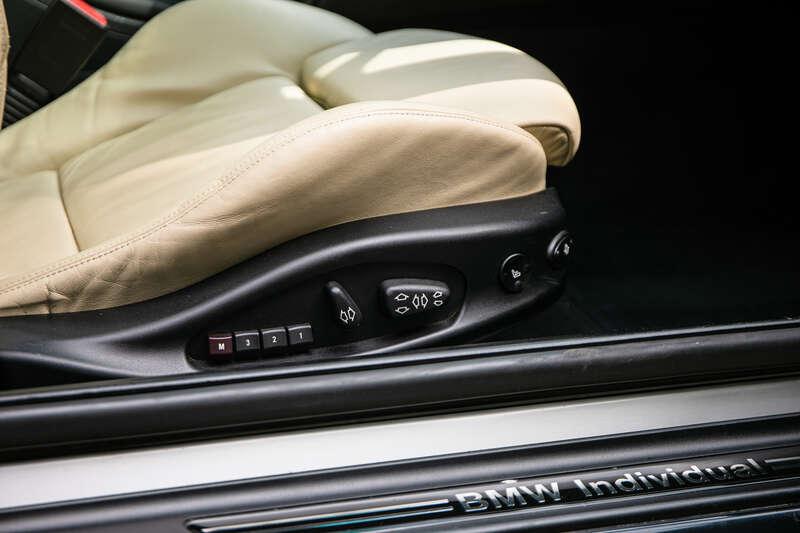 2004 BMW 3-SERIES COUP&Eacute;
