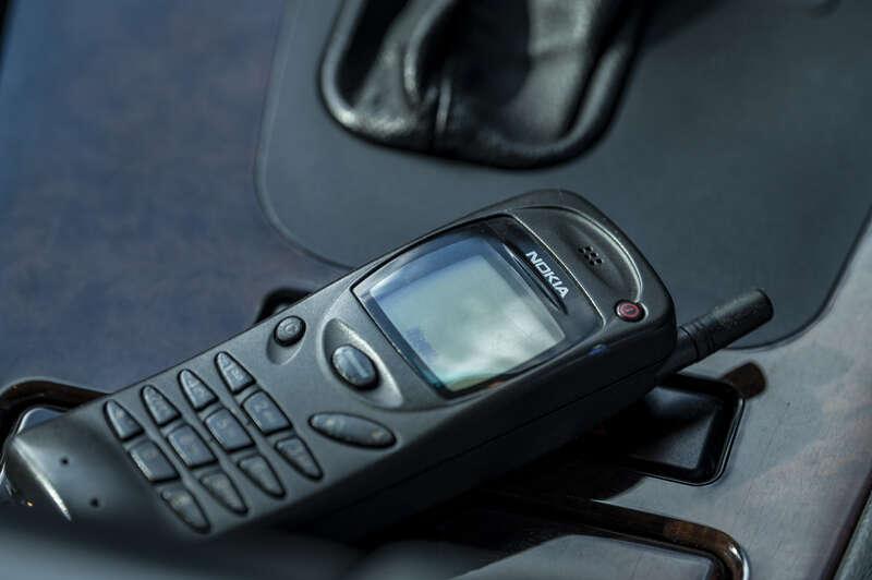 2000 BMW 7-SERIES