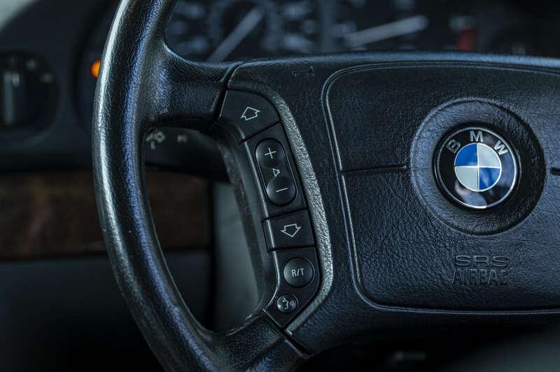 2000 BMW 7-SERIES
