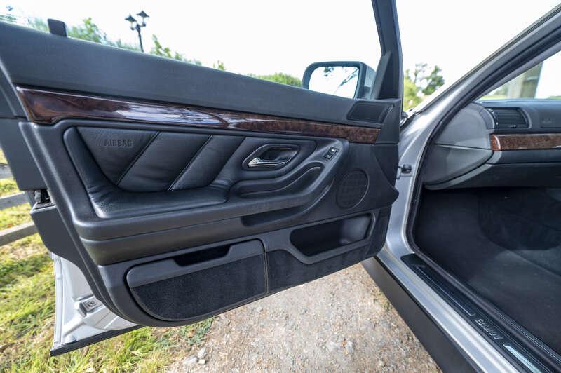 2000 BMW 7-SERIES