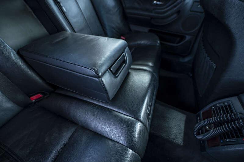 2000 BMW 7-SERIES