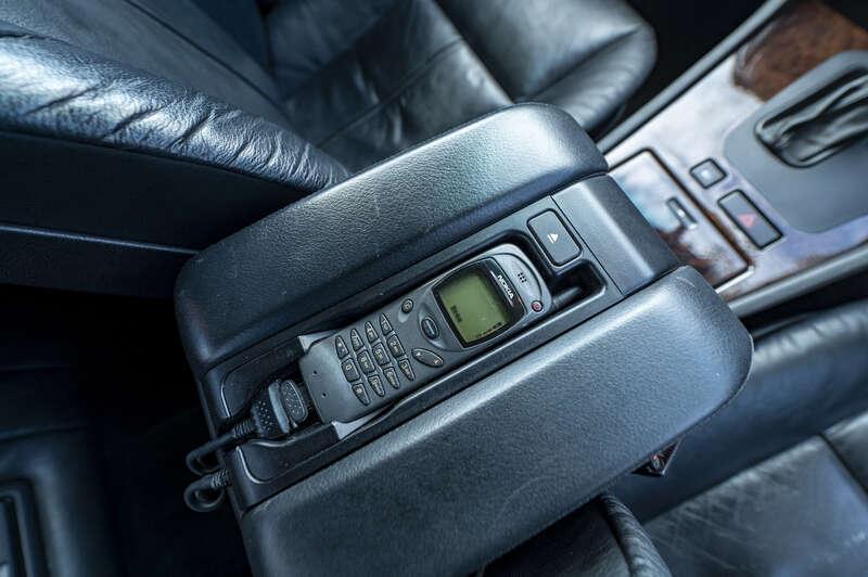 2000 BMW 7-SERIES