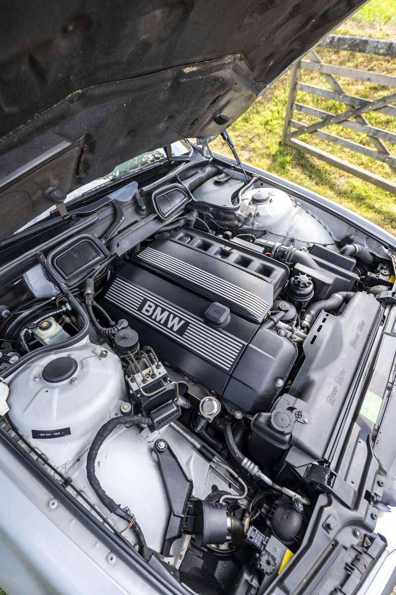 2000 BMW 7-SERIES
