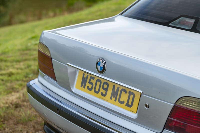 2000 BMW 7-SERIES