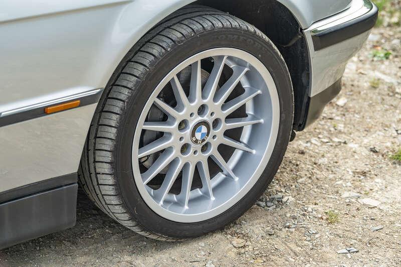 2000 BMW 7-SERIES