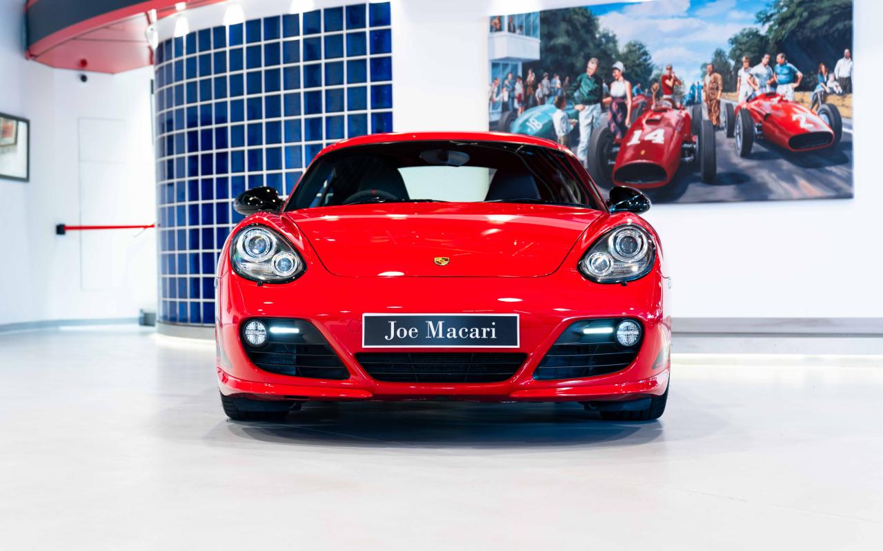 2011 Porsche Cayman R