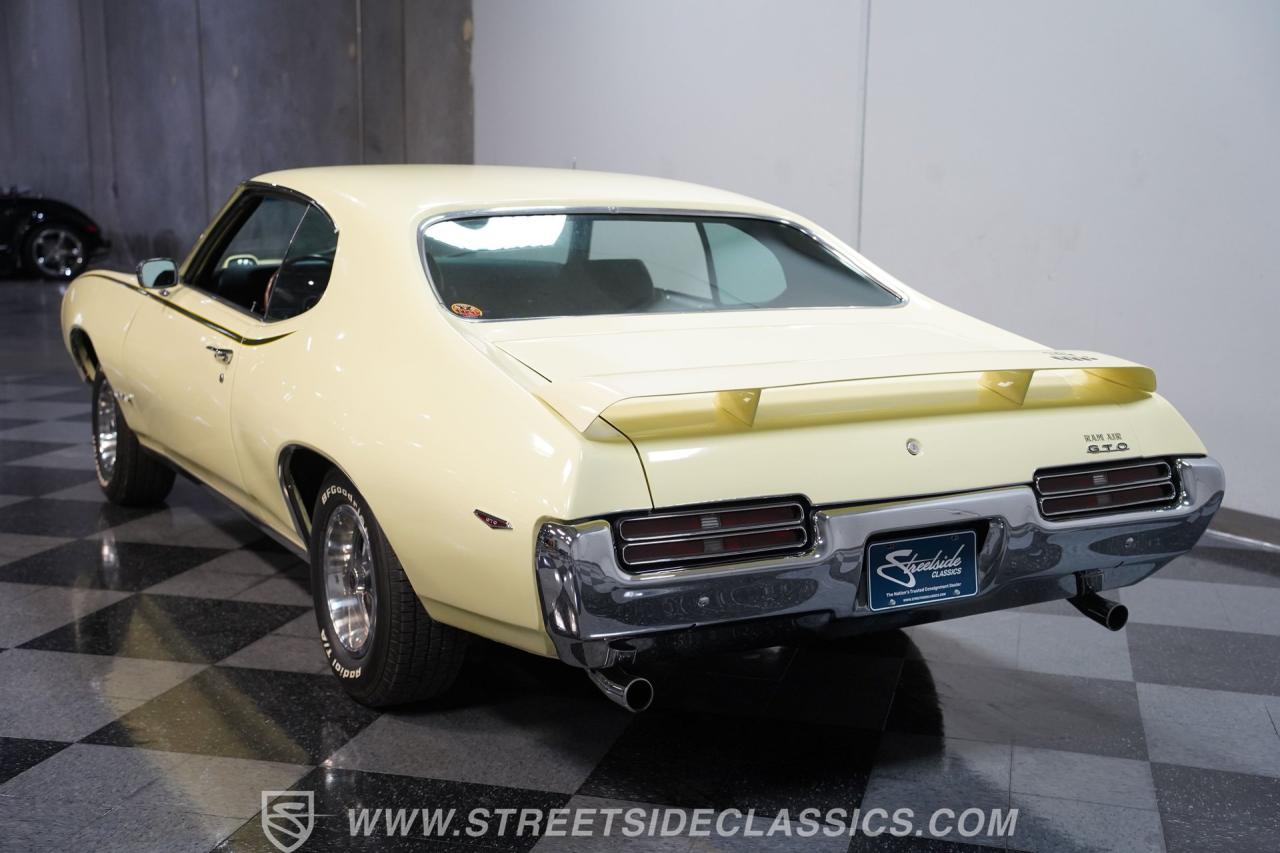 1969 Pontiac GTO Judge