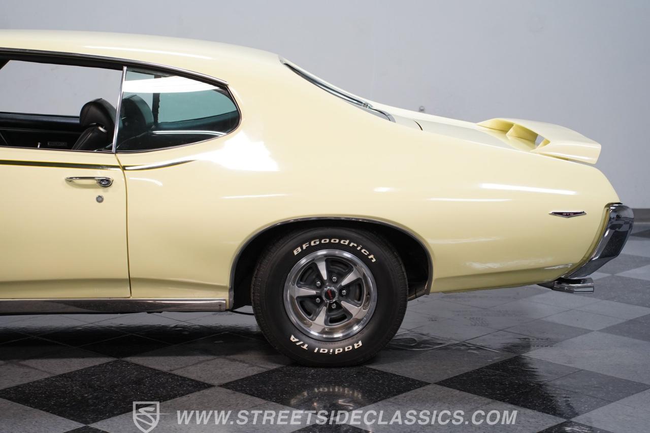 1969 Pontiac GTO Judge