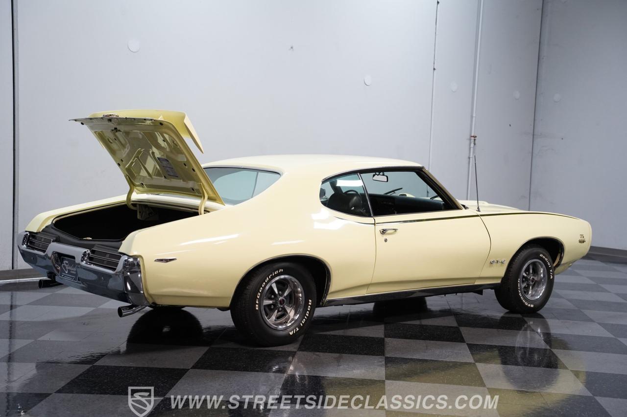 1969 Pontiac GTO Judge