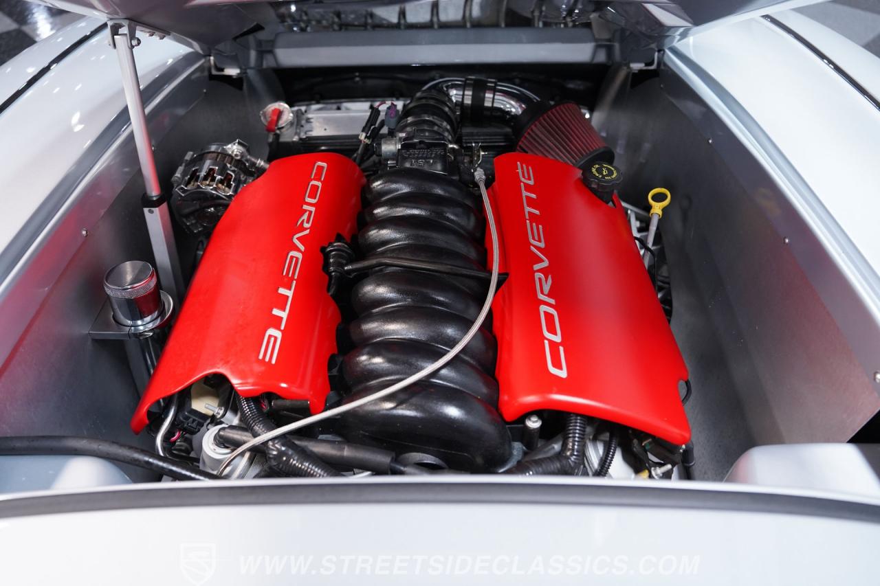 1958 Chevrolet Corvette Replica LS1 Restomod