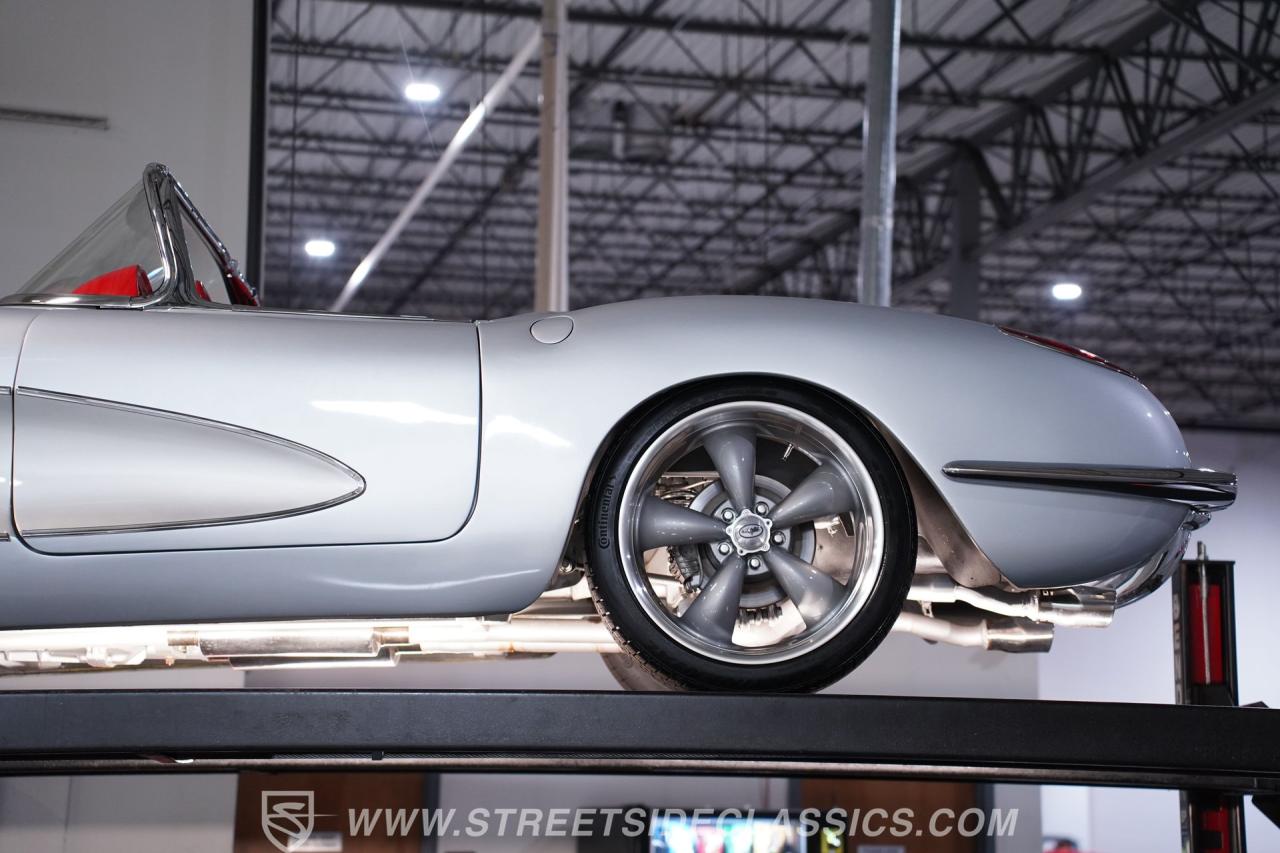 1958 Chevrolet Corvette Replica LS1 Restomod