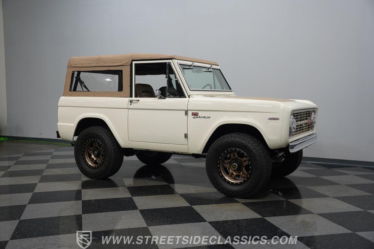 1967 Ford Bronco 4x4 Restomod