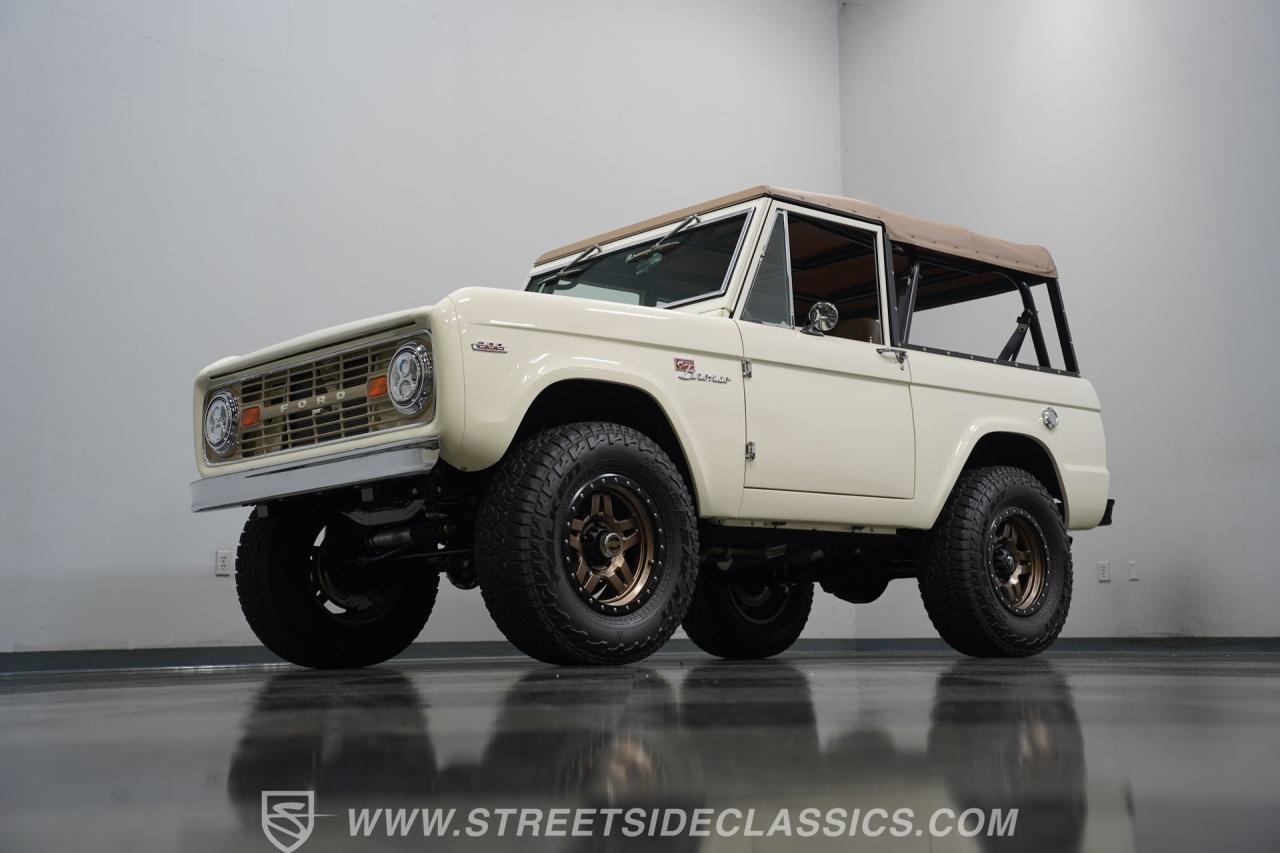 1967 Ford Bronco 4x4 Restomod