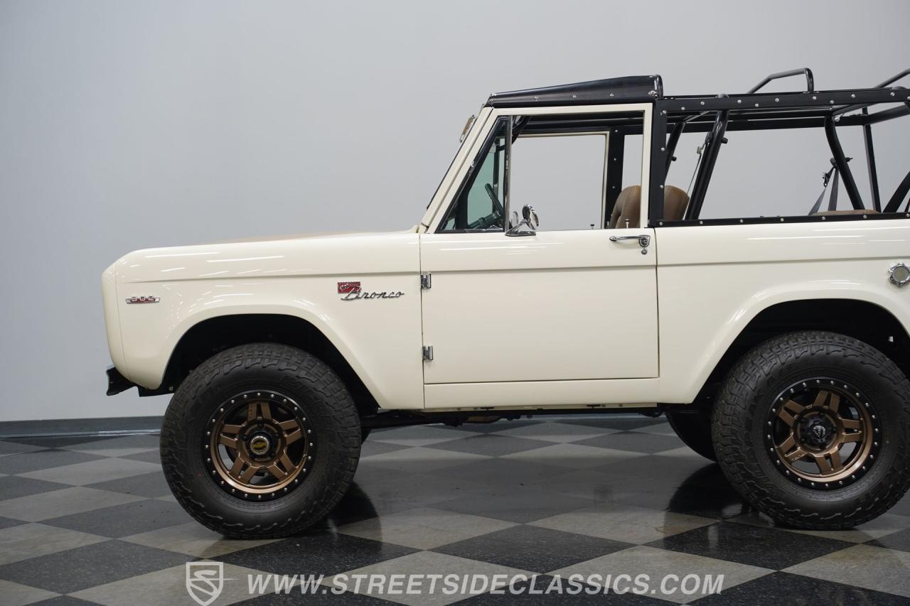 1967 Ford Bronco 4x4 Restomod