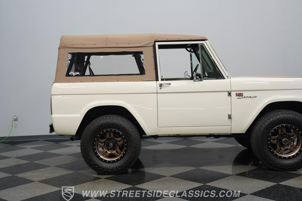 1967 Ford Bronco 4x4 Restomod