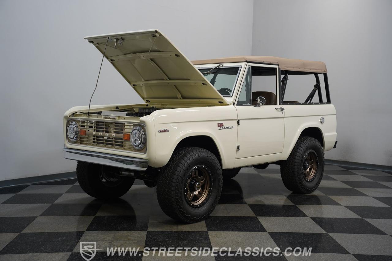1967 Ford Bronco 4x4 Restomod