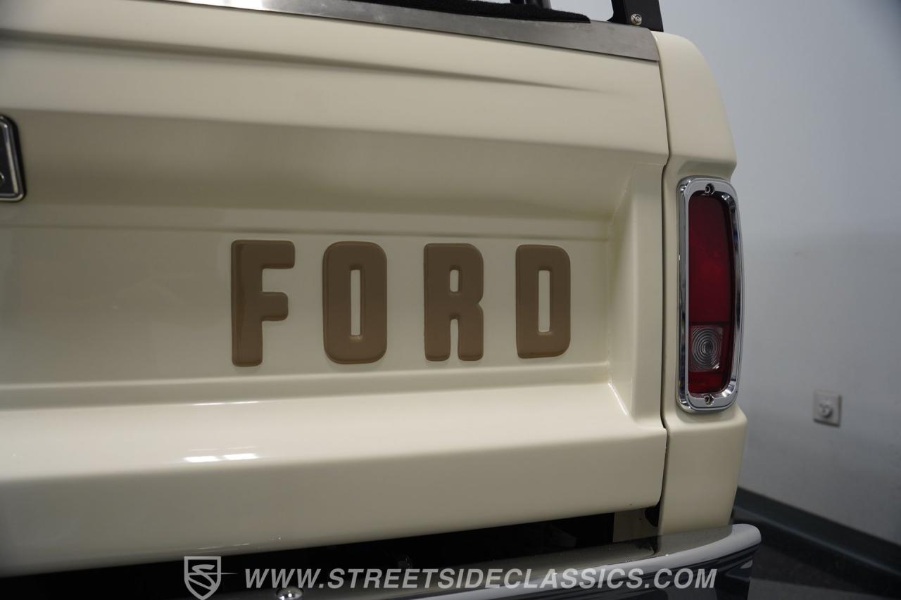 1967 Ford Bronco 4x4 Restomod