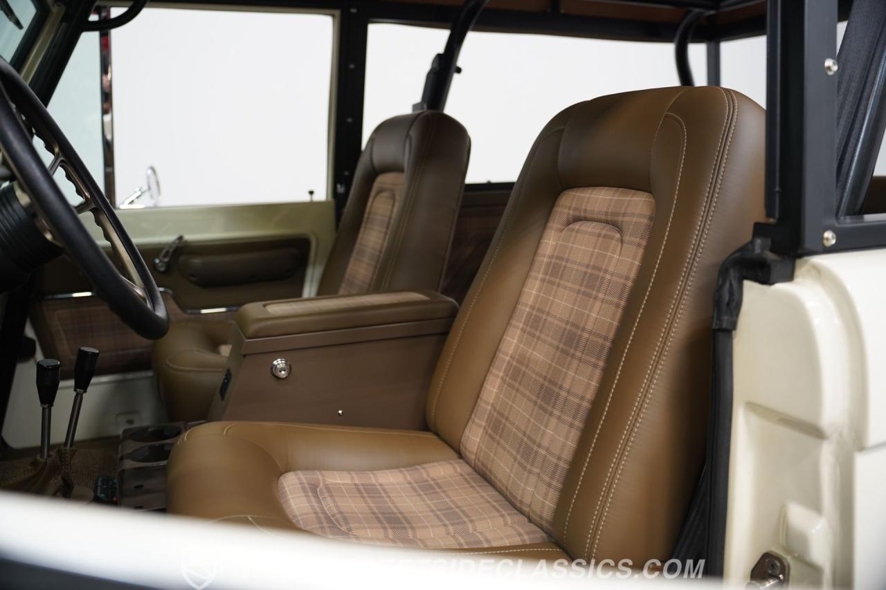 1967 Ford Bronco 4x4 Restomod