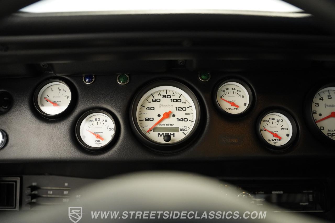 1972 Plymouth Barracuda Restomod