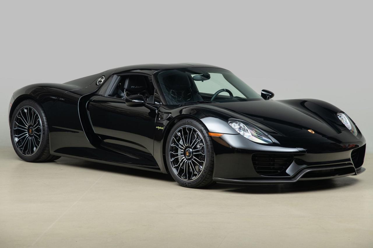 2015 Porsche 918 Spyder