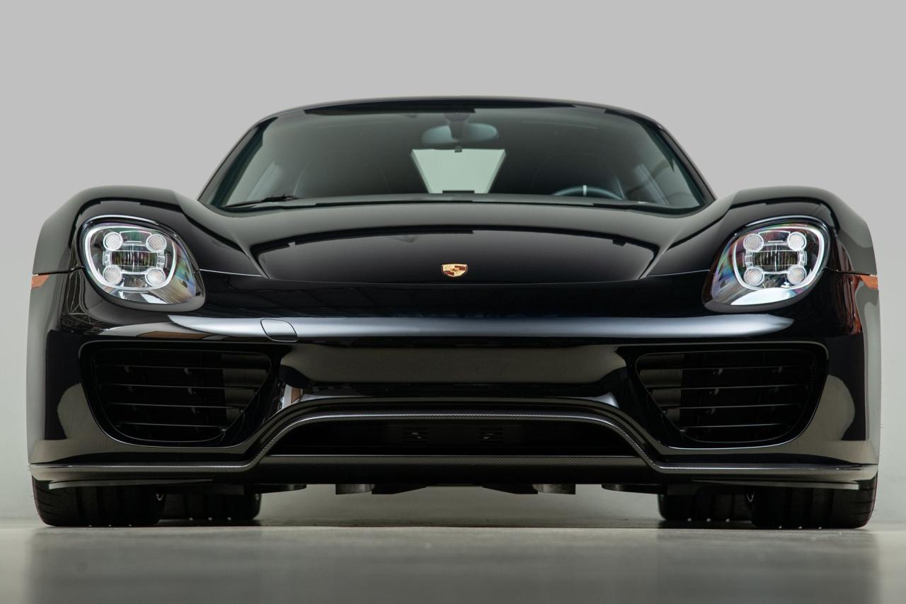 2015 Porsche 918 Spyder