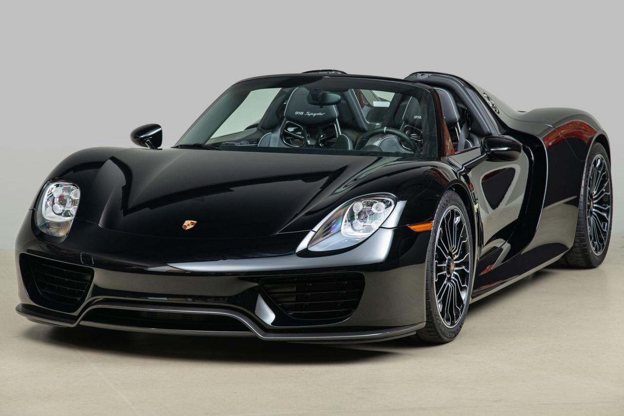 2015 Porsche 918 Spyder
