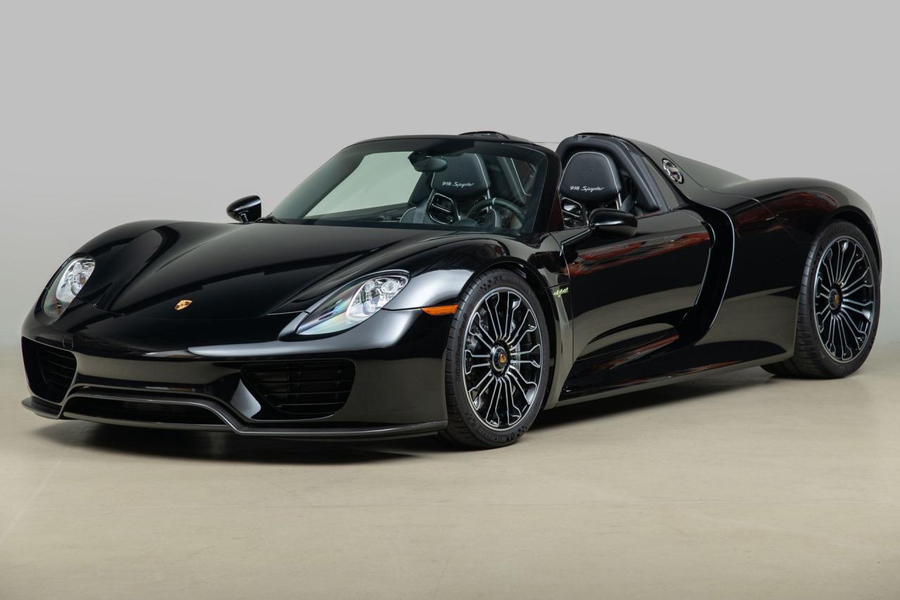 2015 Porsche 918 Spyder